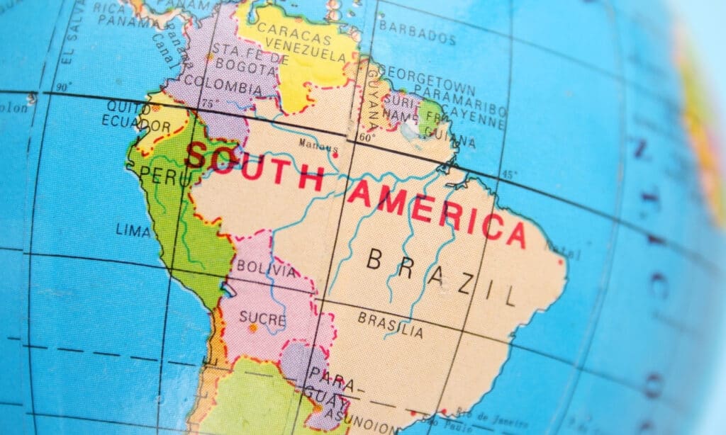 Vilket är det största landet i Sydamerika?